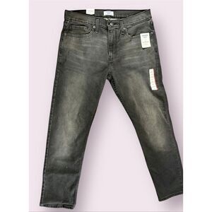 Levi’s jeans 32 x 30 nwt